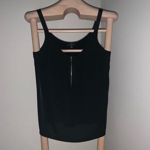 Black express top